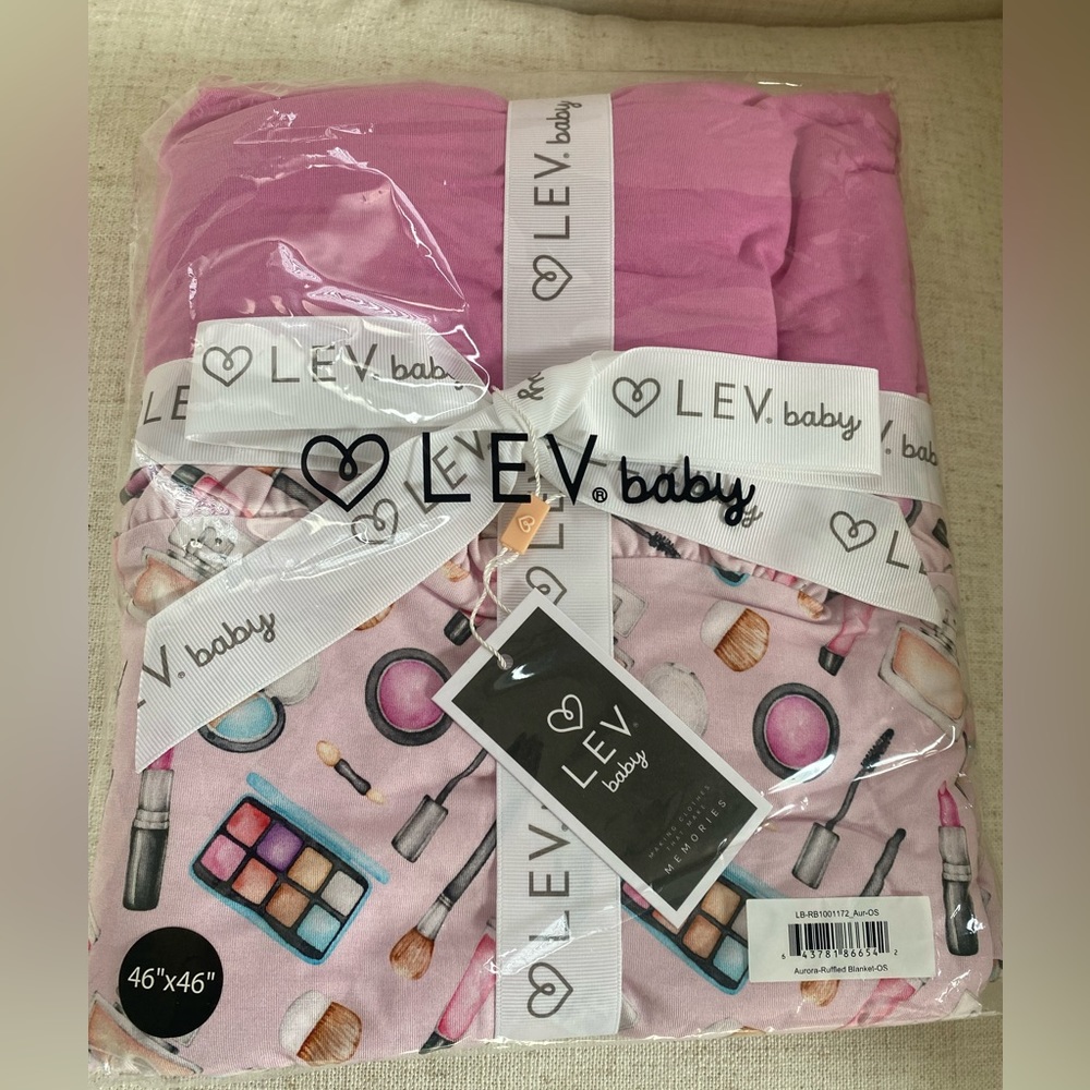 Lev Baby Beauty Salon Aurora ruffle blanket 46”x46” Bamboo blanket